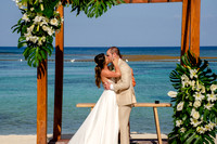 WEDDING PHOTOS BY Melvin